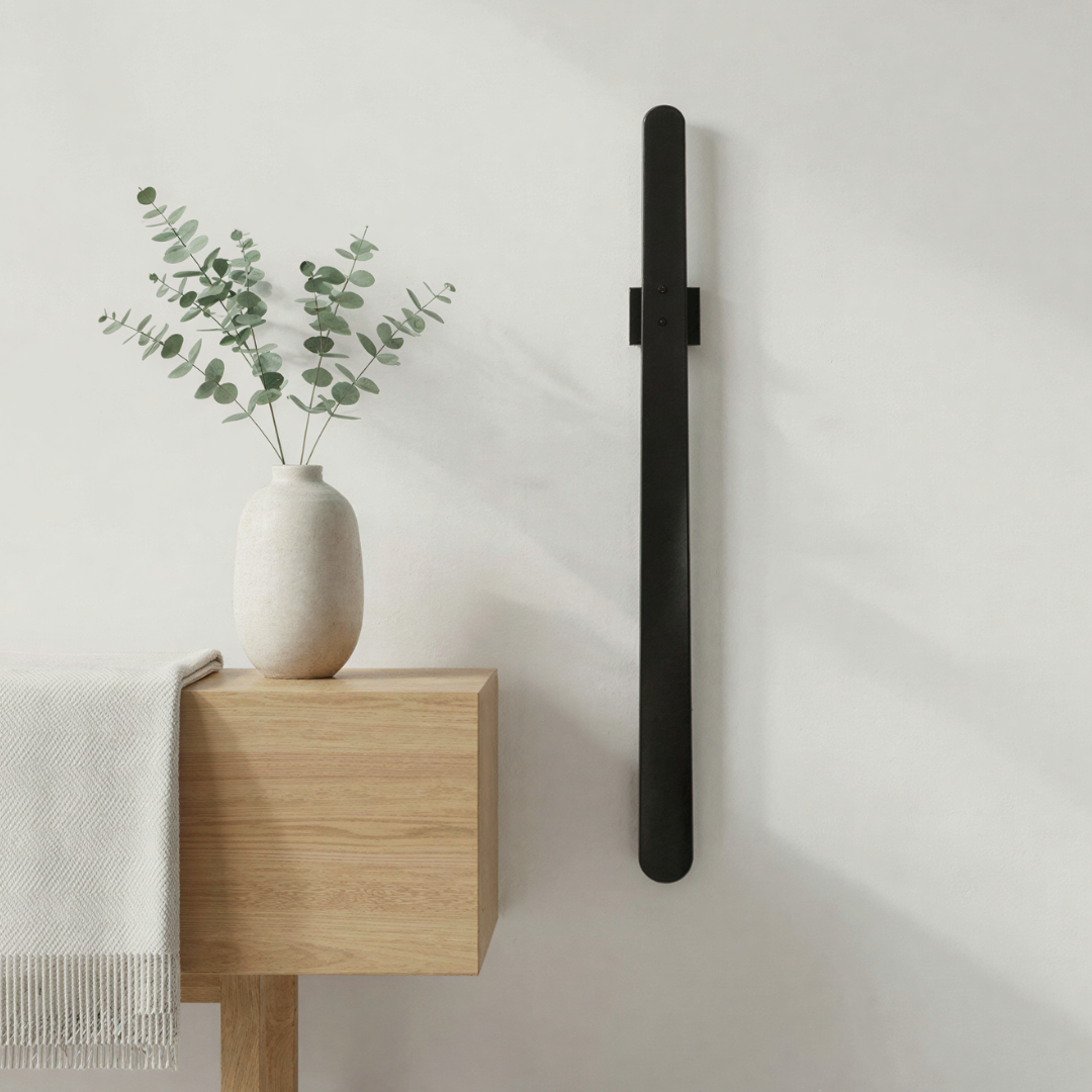 NordHorn™ | Magnetiskt Skohorn i Massivt Trä.