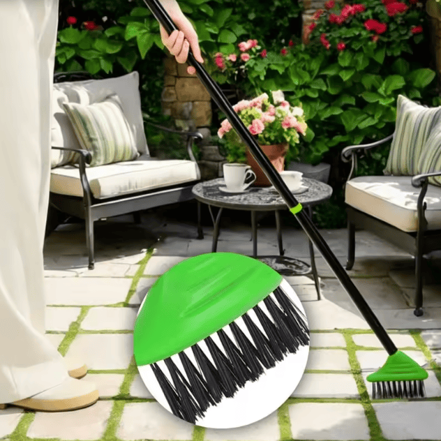 Svelora™ MossFri – Borsten som tar bort mossa och ogräs